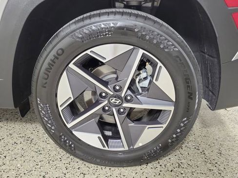 Used 2025 Hyundai Tucson SEL FWD image 8