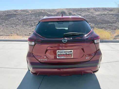 Certified 2024 Nissan Kicks SV FWD image 7
