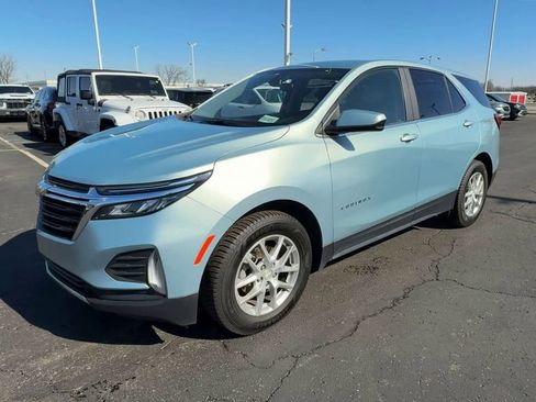 Used 2022 Chevrolet Equinox LT FWD image 4