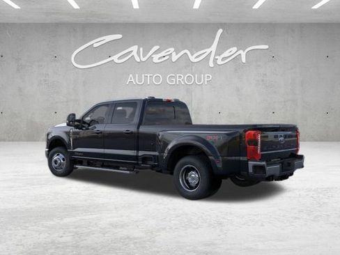 New 2026 Ford F350 XLT w/ XLT Premium Package AWD/4WD image 5