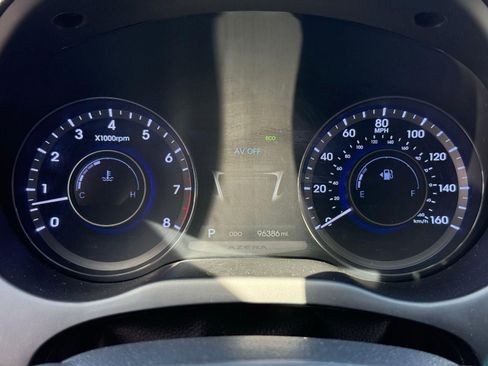 Used 2014 Hyundai Azera Limited w/ Option Group 02 FWD image 48