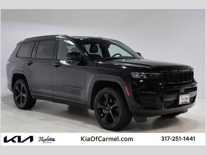 Used 2023 Jeep Grand Cherokee L Laredo