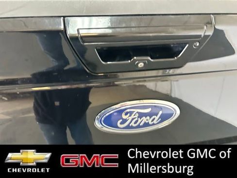 Used 2017 Ford F150 Lariat image 10