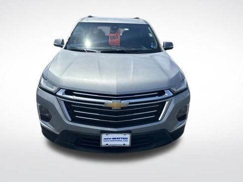 Used 2023 Chevrolet Traverse LT AWD/4WD image 8
