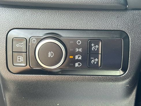 Used 2023 Ford Escape SE w/ PHEV Premium Package FWD image 33