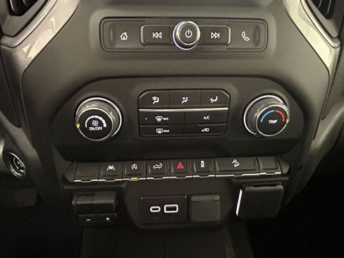 Used 2024 Chevrolet Silverado 1500 Custom Trail Boss image 23