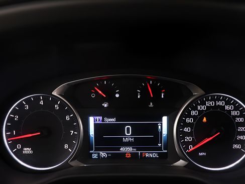 Used 2019 GMC Acadia SLT w/ LPO, Floor Liner Package AWD/4WD image 16