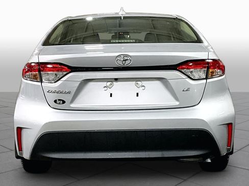 Used 2024 Toyota Corolla LE FWD image 5