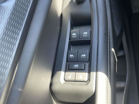 Used 2024 Jeep Grand Cherokee Laredo w/ MOPAR Finishing Package image 10