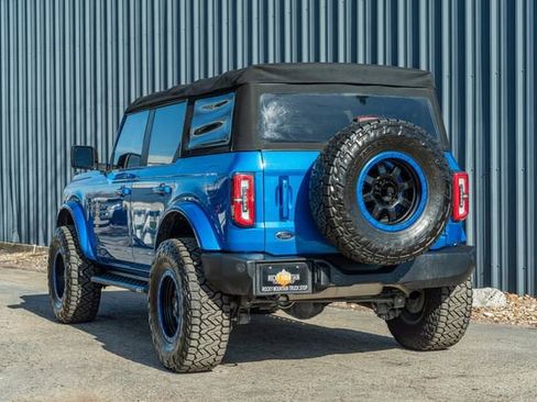 Used 2022 Ford Bronco Outer Banks image 4