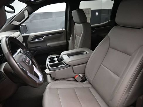Used 2024 GMC Sierra 1500 SLT RWD image 17
