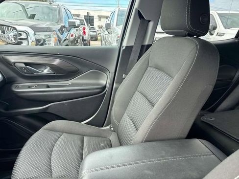 Used 2022 GMC Terrain SLE w/ Elevation Edition image 20