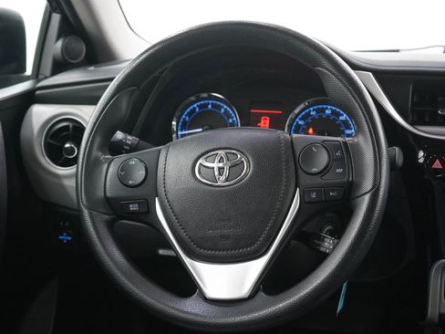 Used 2017 Toyota Corolla LE FWD image 15