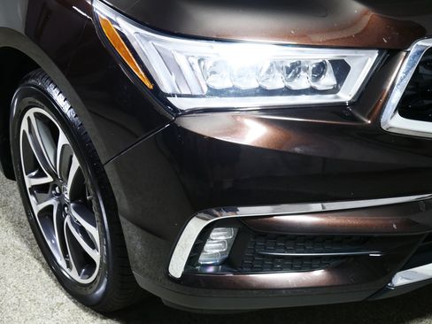 Used 2017 Acura MDX SH-AWD w/ Advance Package image 16