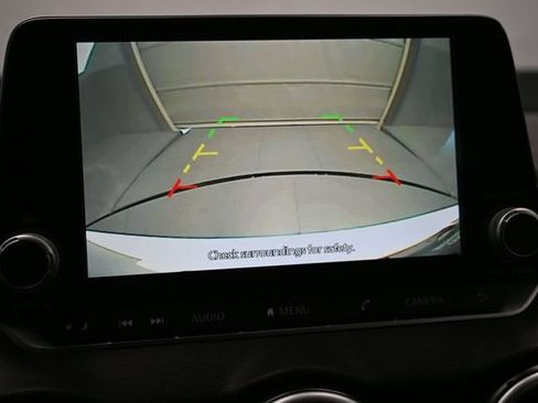 Used 2025 Nissan Sentra SV FWD image 19