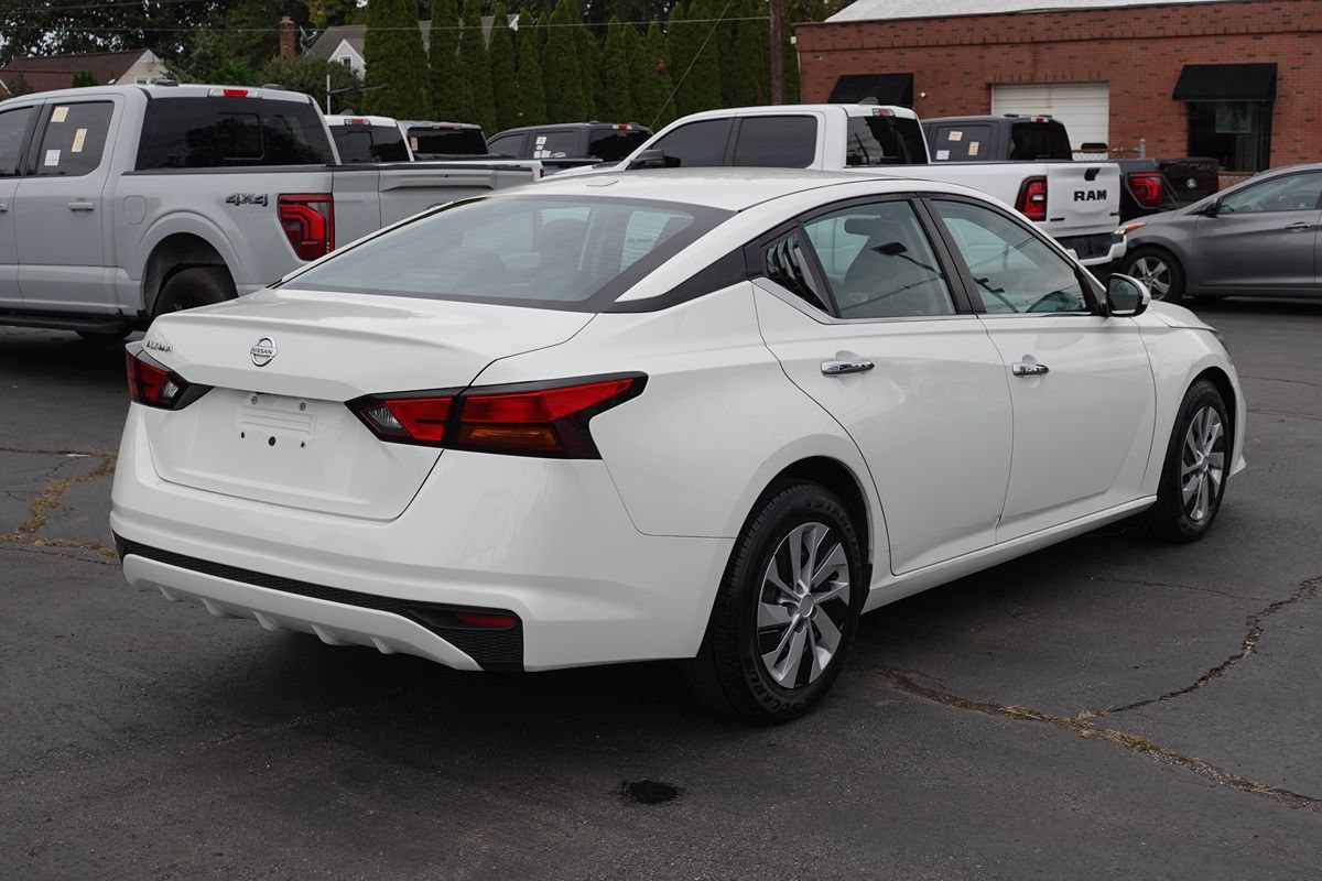 Used 2020 Nissan Altima 2.5 S FWD image 3