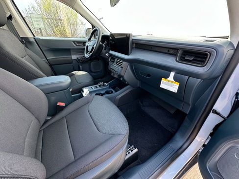 New 2026 Ford Maverick XL AWD/4WD image 18