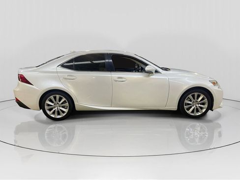 Used 2016 Lexus IS 200t RWD image 8