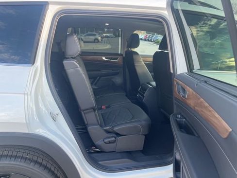 New 2026 Volkswagen Atlas SE FWD image 29