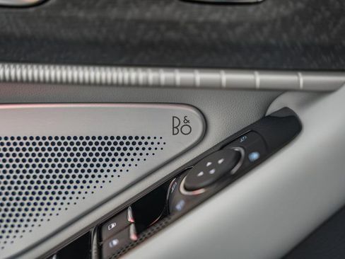 Used 2025 Ford Explorer Platinum w/ Ultimate Package image 48