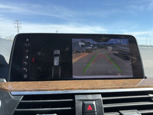 Used 2019 BMW X3 xDrive30i w/ Driving Assistance Package image 29