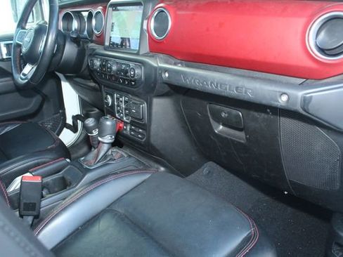 Used 2019 Jeep Wrangler Unlimited Rubicon image 23