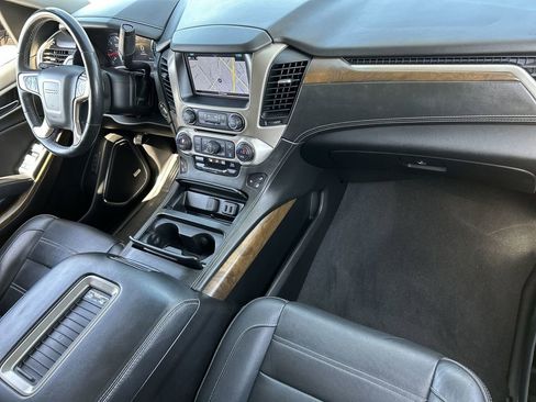 Used 2019 GMC Yukon Denali image 29