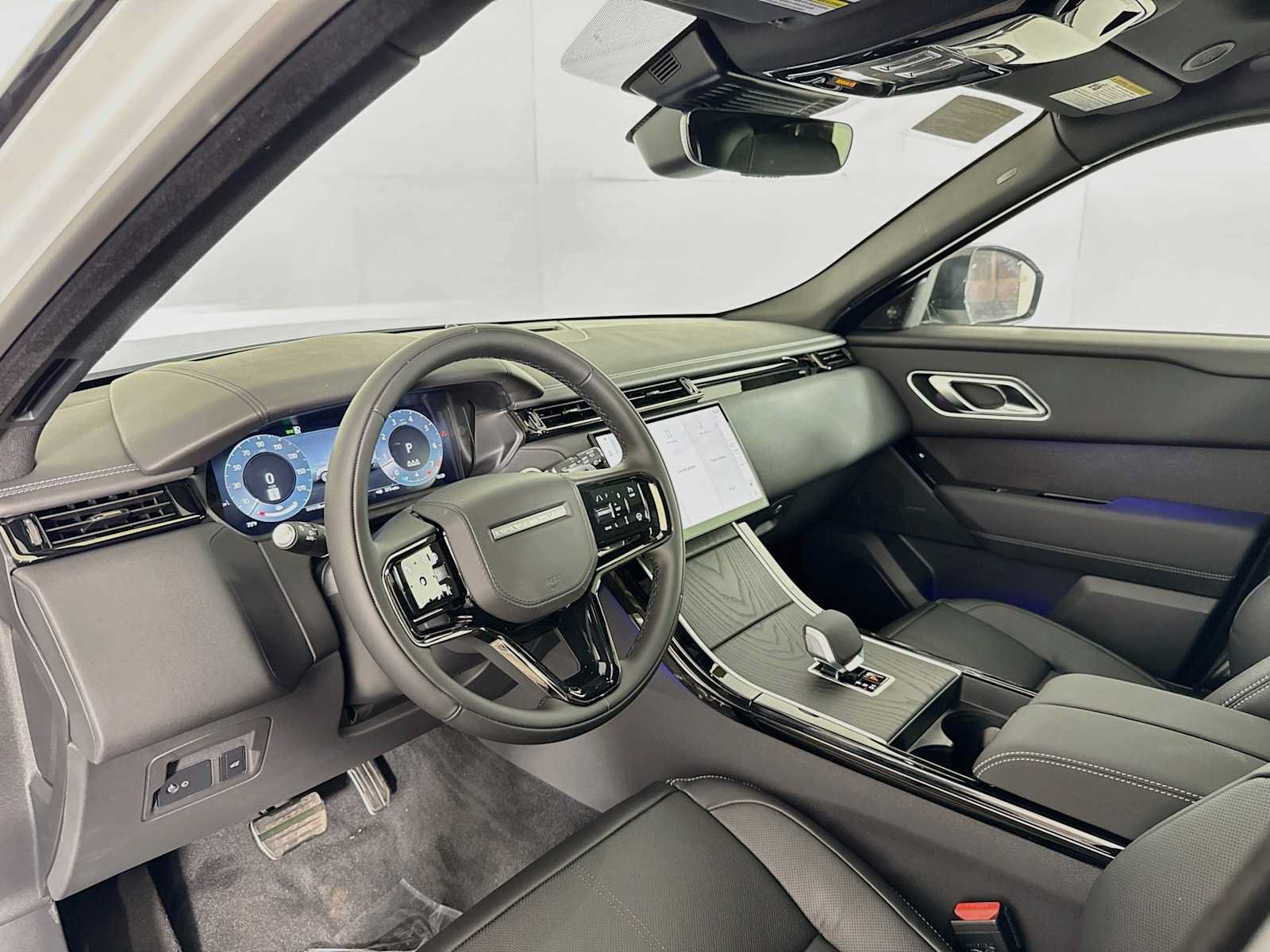 New 2026 Land Rover Range Rover Velar Belgravia AWD/4WD image 9