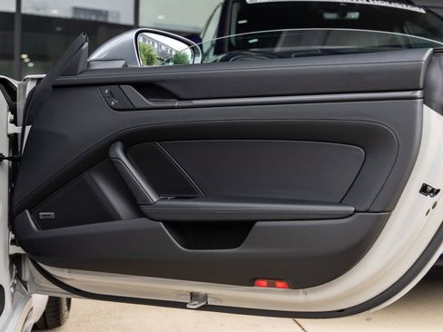 New 2026 Porsche 911 Carrera T image 42