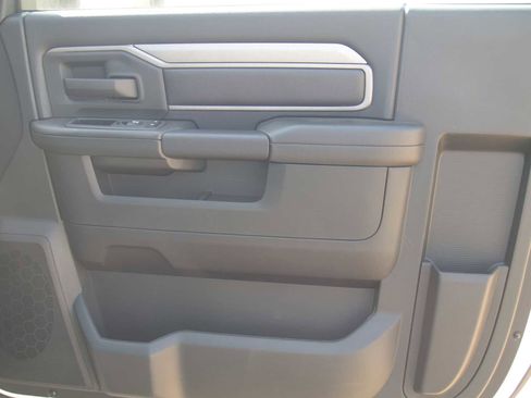 Used 2024 RAM 3500 Tradesman RWD image 13