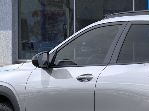 New 2026 Chevrolet Trax RS w/ Driver Confidence Package FWD image 36