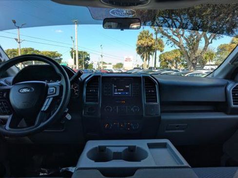 Used 2017 Ford F150 XLT image 26