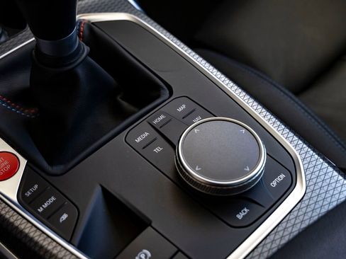 Certified 2023 BMW M2 RWD image 23