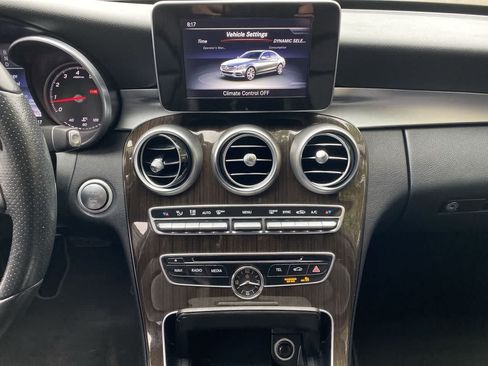 Used 2017 Mercedes-Benz C 300 Sedan image 24