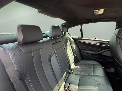 Used 2019 BMW M5 w/ Executive Package AWD/4WD image 23