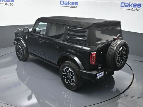 Used 2021 Ford Bronco Outer Banks image 50