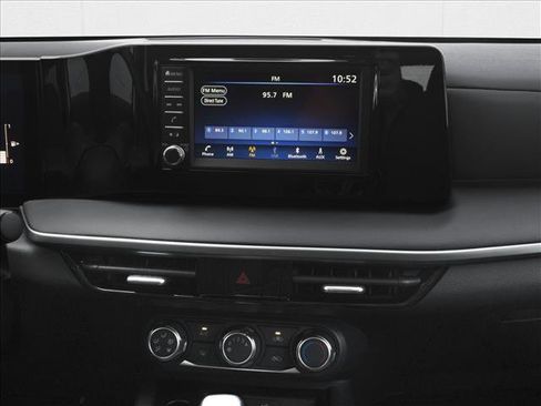 New 2026 Nissan Kicks S image 7