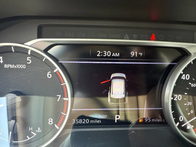 Used 2023 Nissan Rogue S AWD/4WD image 10
