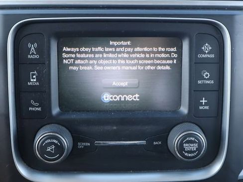 Used 2018 RAM 2500 SLT image 17