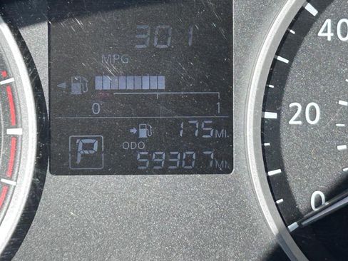 Used 2022 Nissan Kicks S image 20