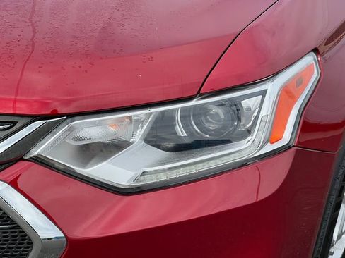 Used 2019 Chevrolet Traverse LT image 38