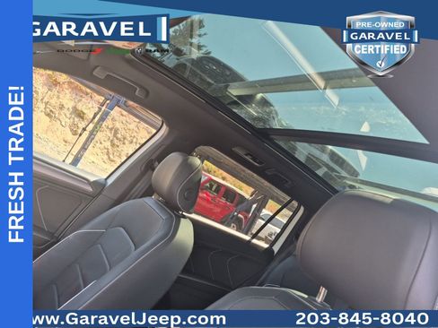 Used 2024 Volkswagen Tiguan SEL R-Line AWD/4WD image 4