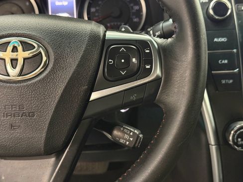 Used 2017 Toyota Camry SE FWD image 28