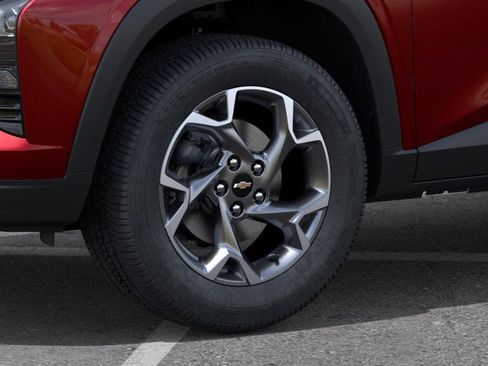 New 2026 Chevrolet Trax LT w/ LT Convenience Package FWD image 9