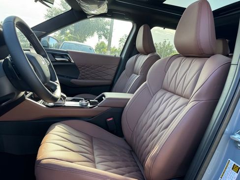 New 2025 Mitsubishi Outlander SEL image 14