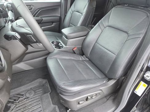 Used 2024 Chevrolet Colorado Trail Boss w/ Advanced Trailering Package image 31