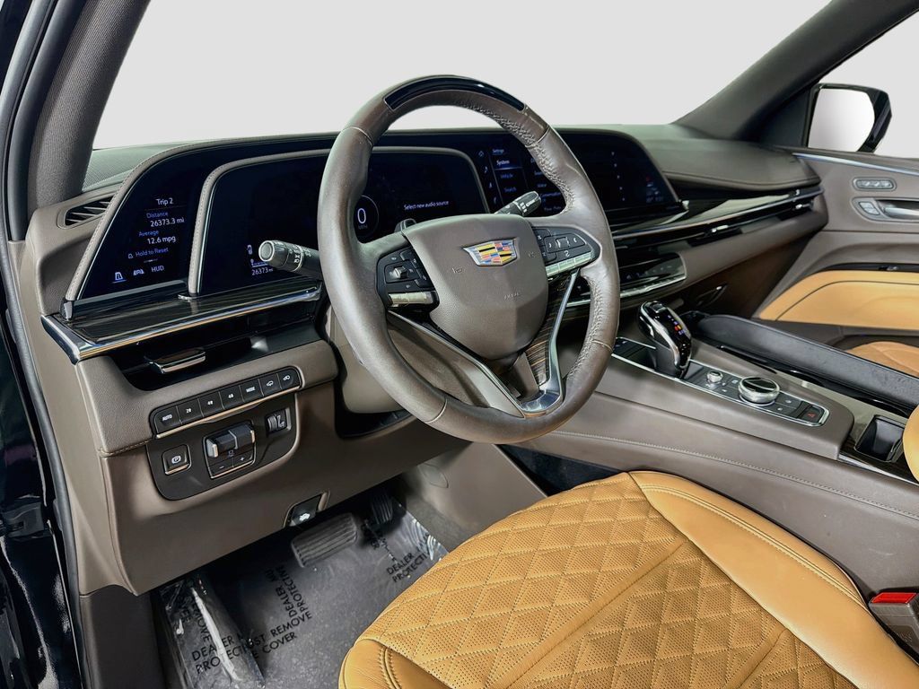 Used 2024 Cadillac Escalade Sport w/ LPO, ONYX Package AWD/4WD image 9
