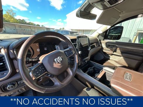 Used 2025 RAM 1500 Limited w/ Trailer Tow Group image 2