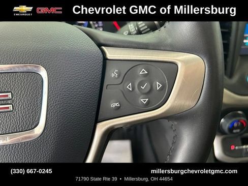 Used 2021 GMC Acadia Denali w/ Denali Technology Package AWD/4WD image 23