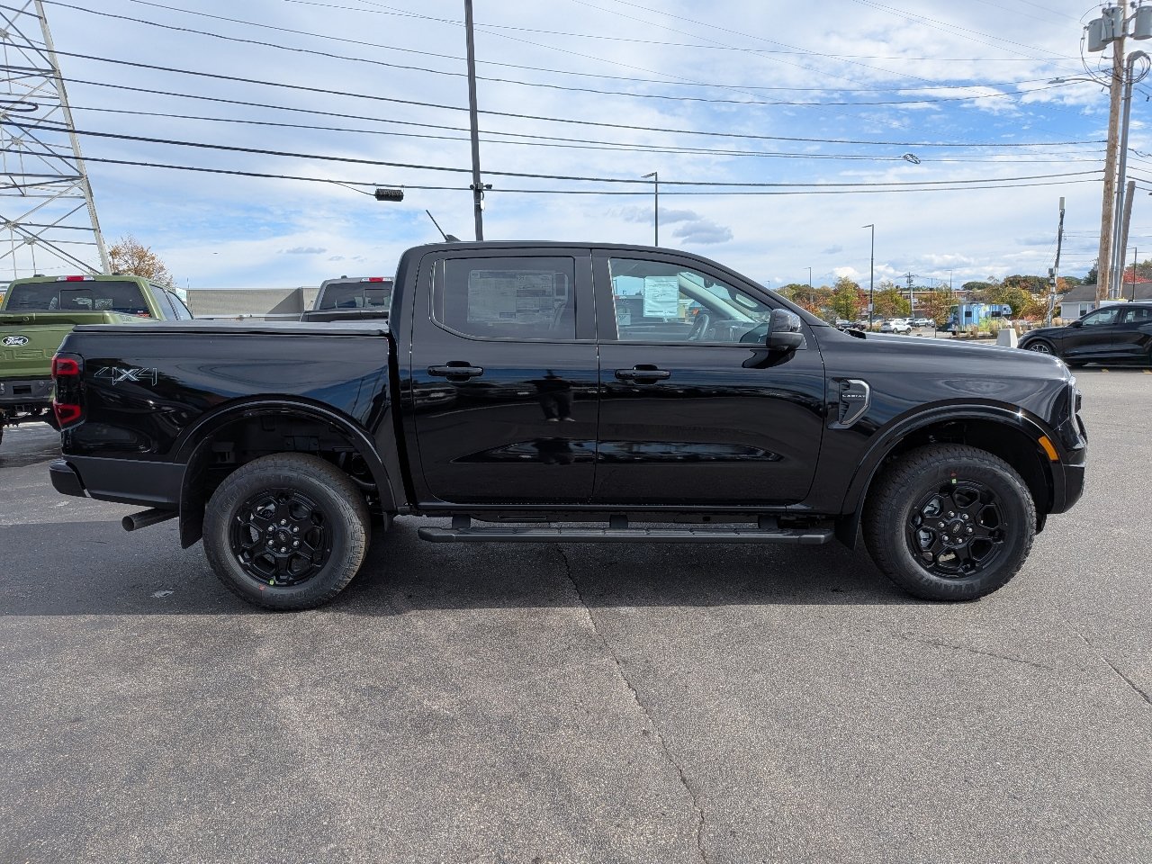 New 2026 Ford Ranger Lariat w/ Black Appearance Package AWD/4WD image 3